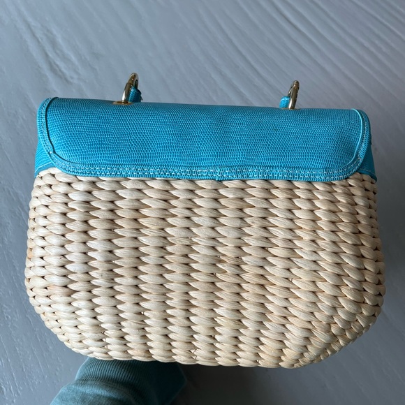 Floral Woven Straw Top Handle Summer Handbag Blue Cream - Picture 5 of 7